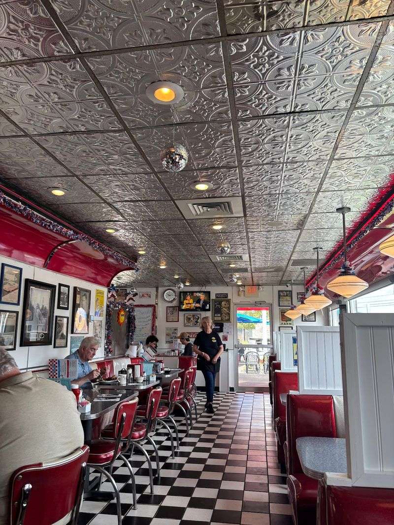 Dave's Diner