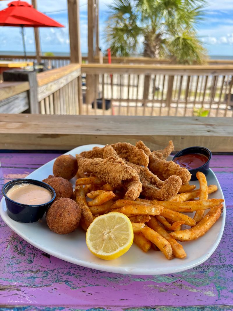 Shaggy's Biloxi Beach
