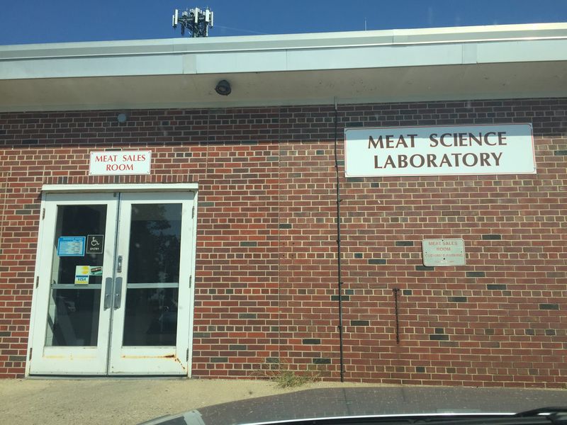Meat & Egg Sales Room In Urbana