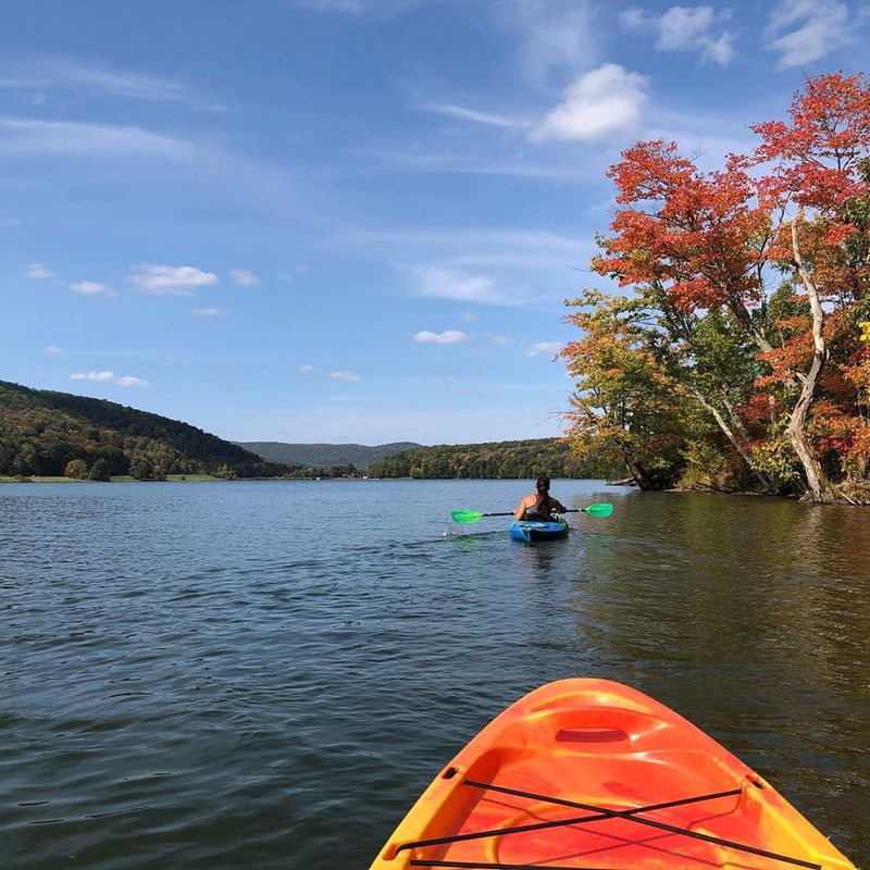 Red House Lake Runs The Show