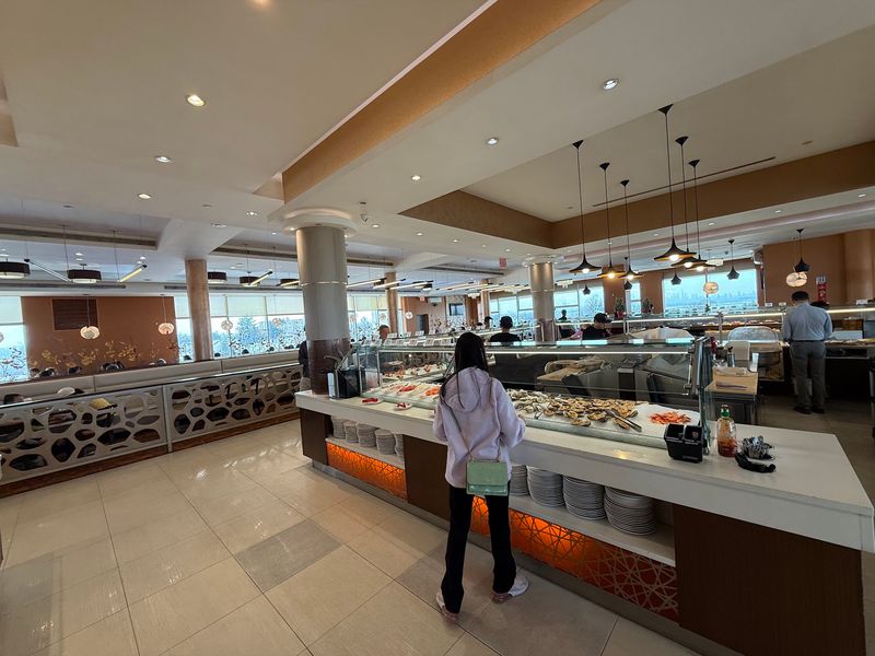 Peking Duck Carved Right In Front Of You