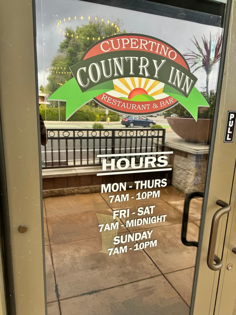 Timing Your Visit For An Easier Table