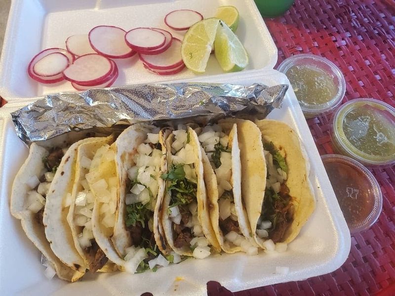 Panaderia Y Taqueria Tia Rosa