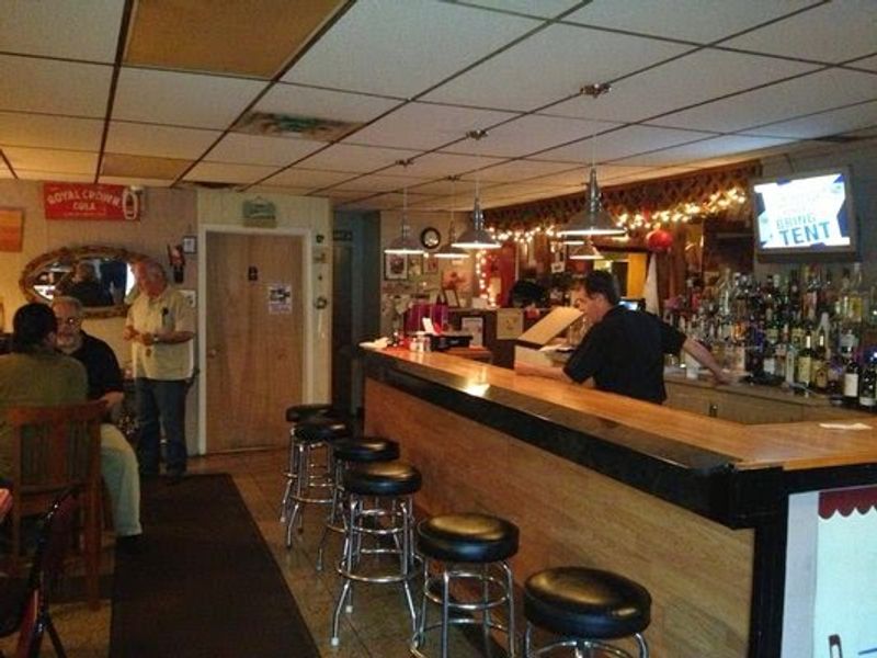Roncone's - Lyell Avenue