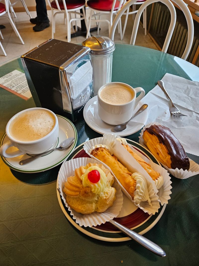 Florentine Pastry Shop - East Utica