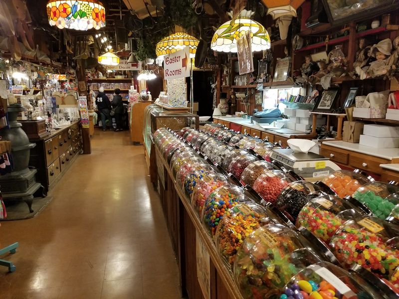 Seventy-Five Jars Of Pure Nostalgia