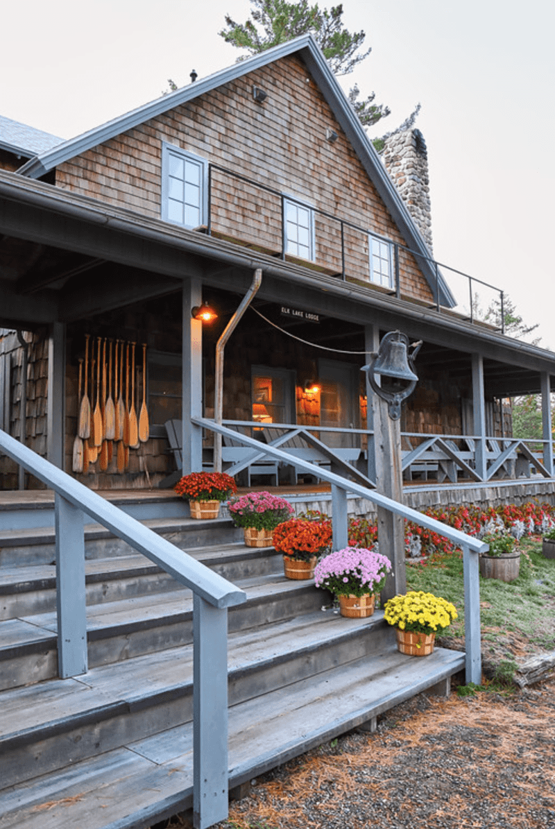 Planning A Stay Before The Season Closes