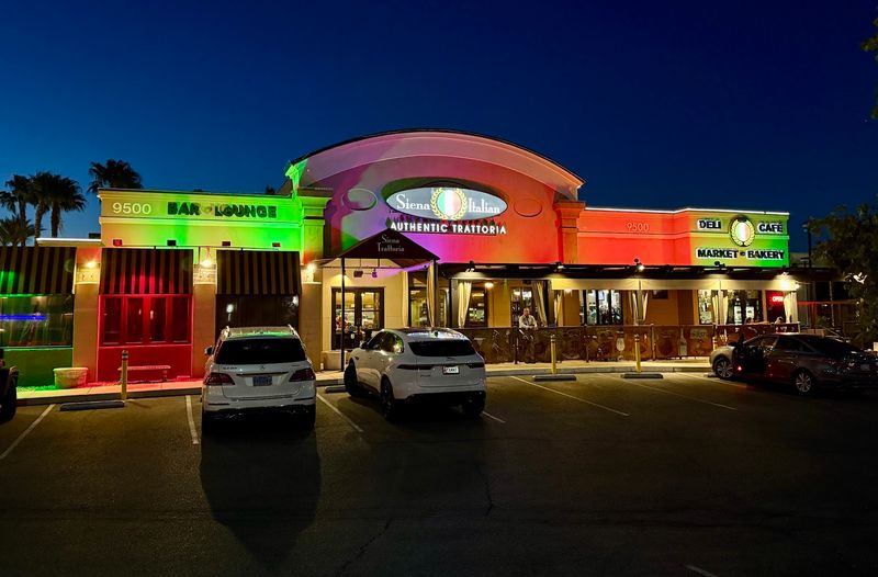 Siena Italian Authentic Trattoria and Deli, Las Vegas
