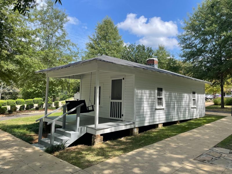 Tupelo - Birthplace Of Elvis