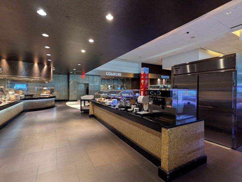 A Coastal Buffet With A Home Base Worth Knowing