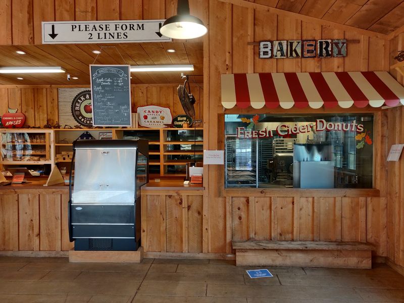 Donuts, Fritters, And Bakery Perfume