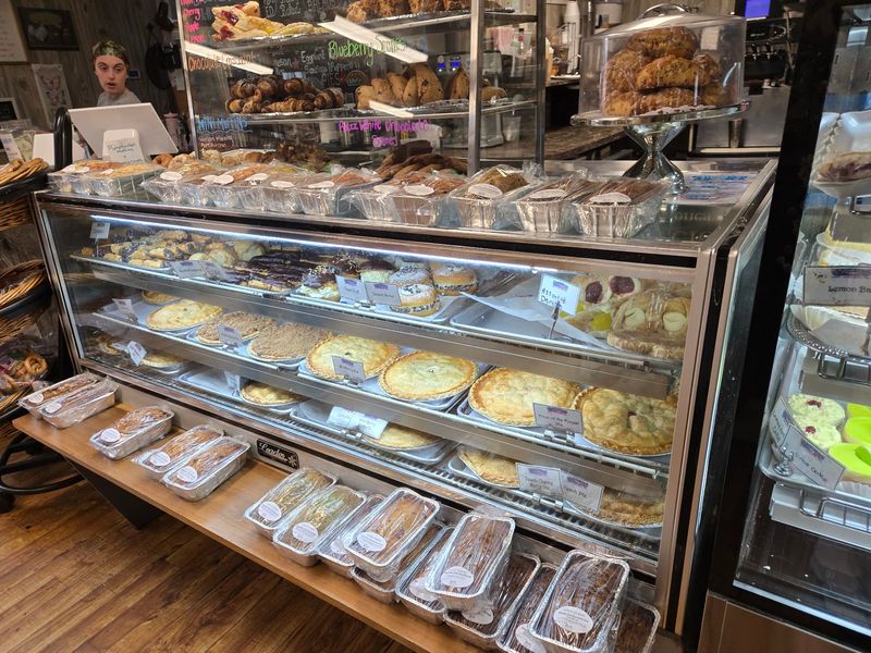 Pizza Slices And Stuffed Breads Worth The Detour