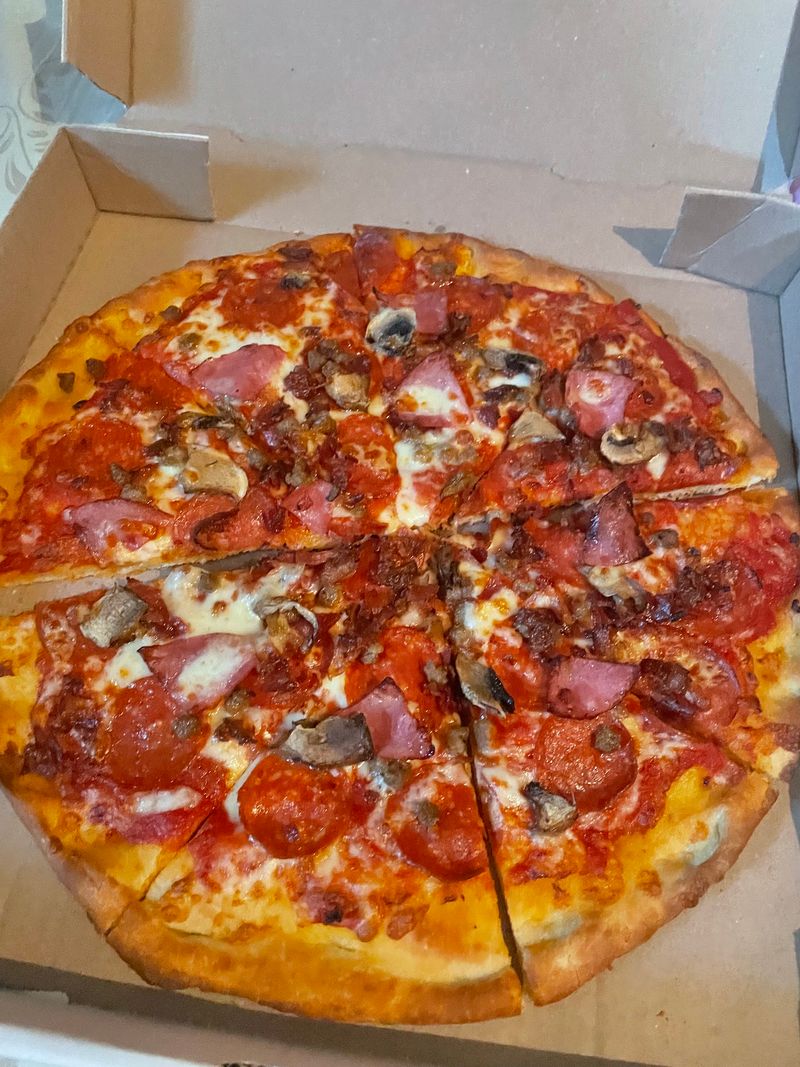 Pizza Showed Up And Surprised Everyone