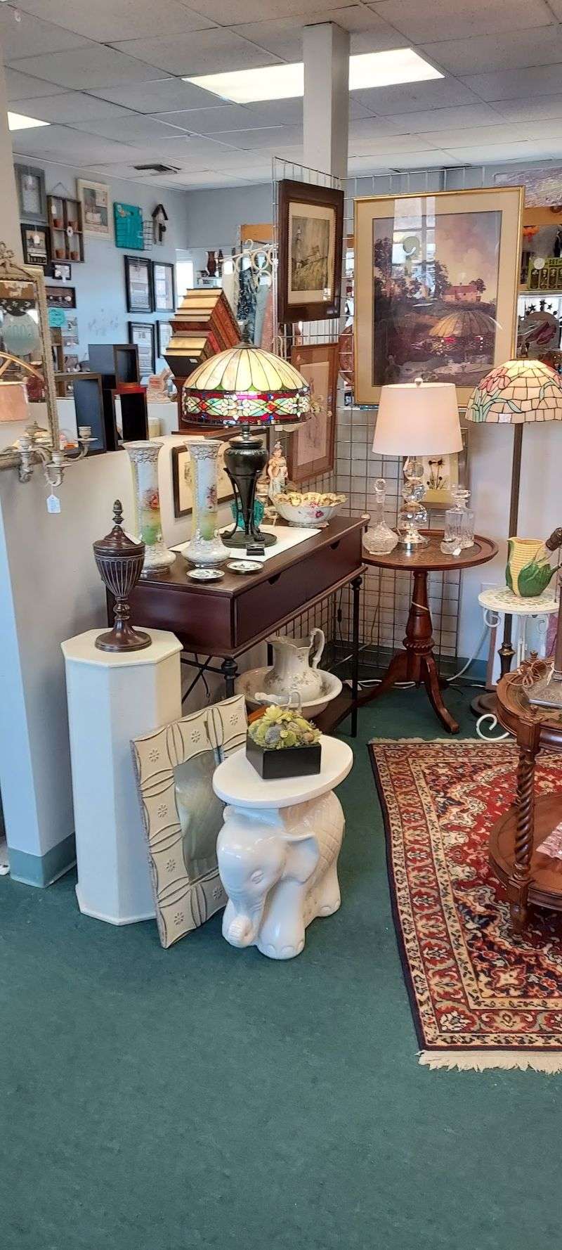 Shopping That Gives Back Locally