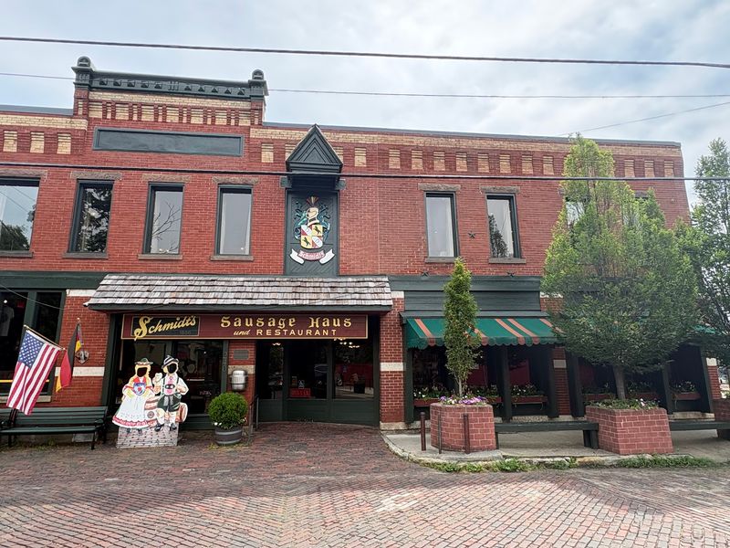 Schmidt’s Sausage Haus Restaurant, Columbus, OH