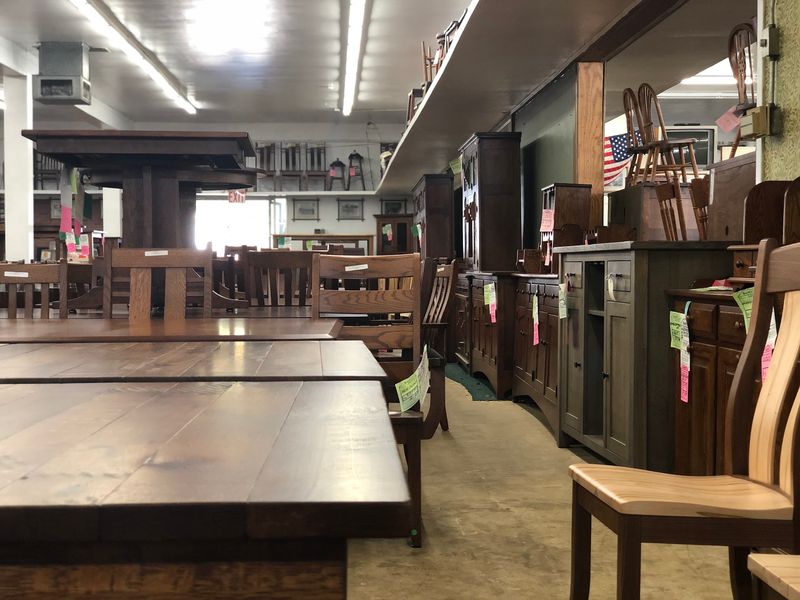 How Amish Furniture Balances Durability And Design