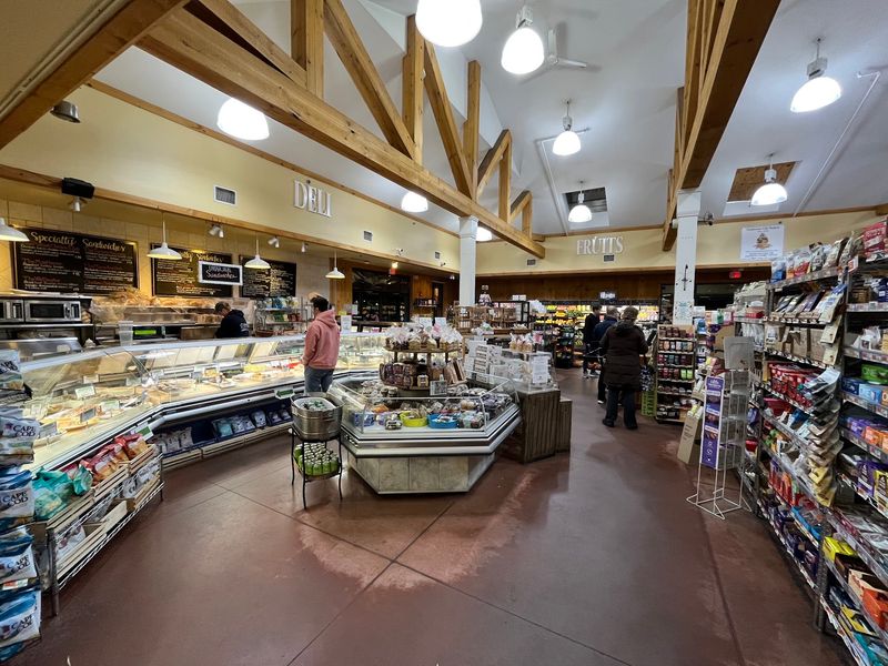 Butcher Counter With Real Standards