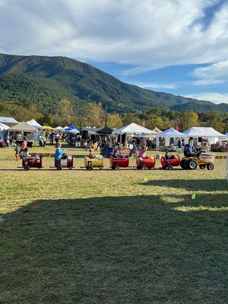 Wears Valley Fall Festival, Wears Valley