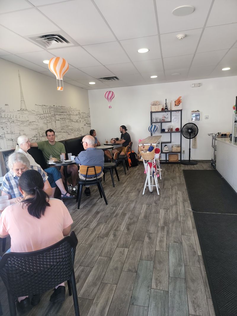 A Countryside Cafe Feel On Main Street