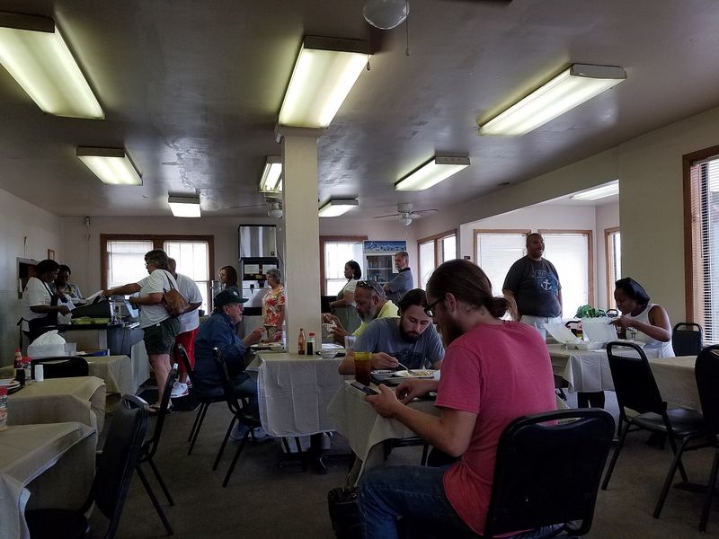 Cal's Country Kitchen