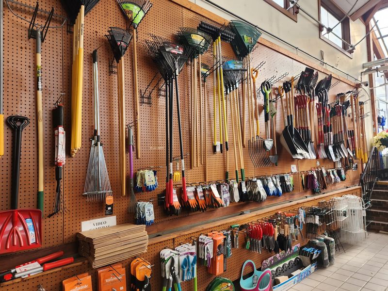 Garden Tools, Soil, And Everyday Growing Supplies