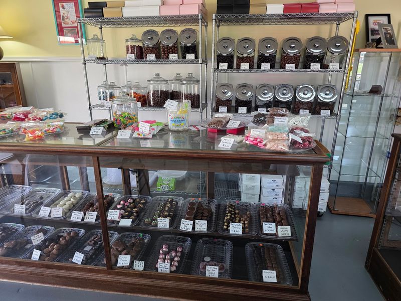 Simply Sweet By Margarete Bakery - South Green Street, Tupelo