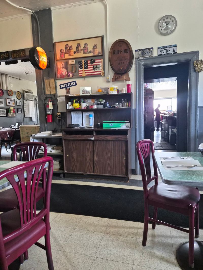 Rocky's - Jay Street