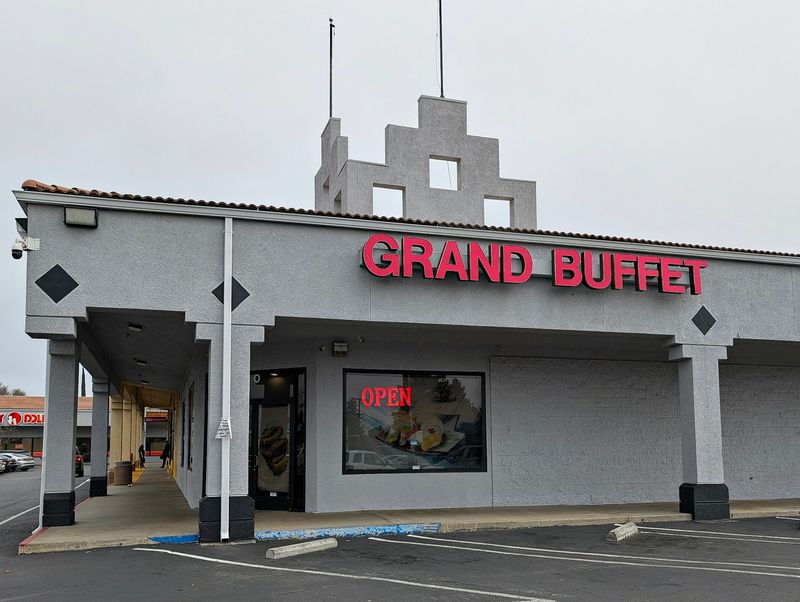 Grand Buffet, Modesto