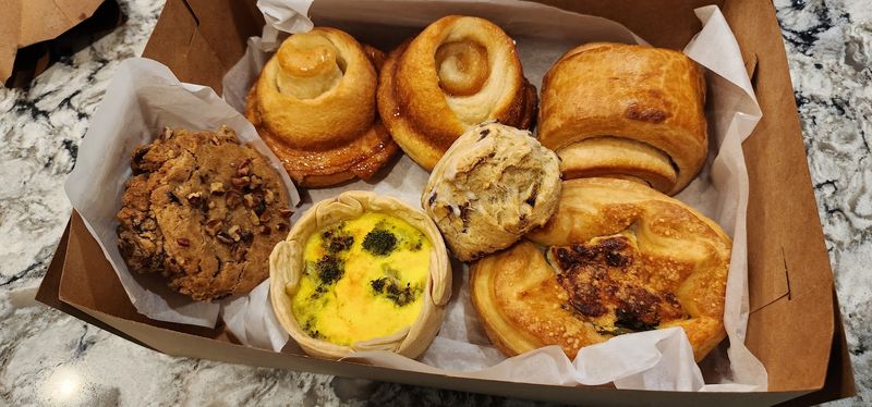 Cinnamon Rolls And Morning Buns For The Sweet Crowd