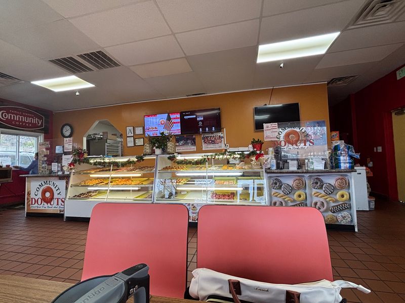Community Donuts