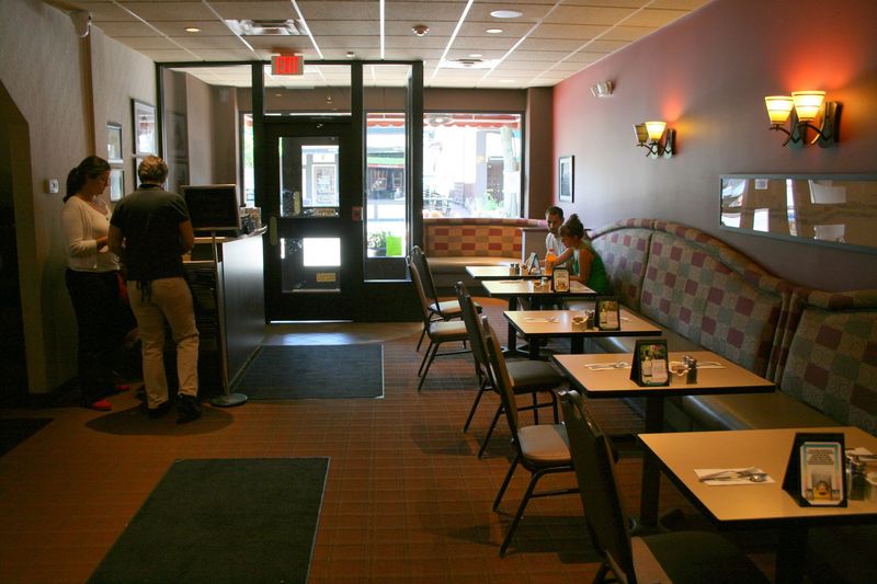Jines Restaurant - Park Avenue