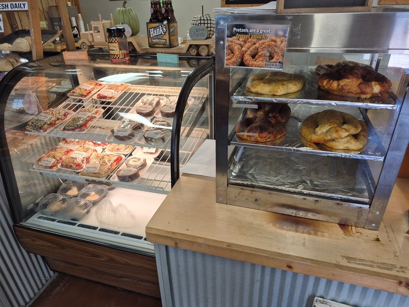 Farmwald's Dutch Bakery & Deli