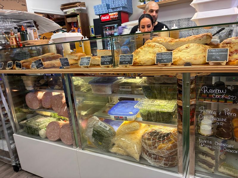 A Family Story Rooted In Naples