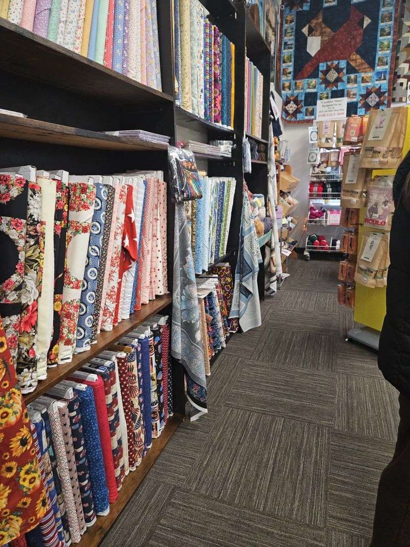 Quilters Haven and Unique Michigan Gift Shop, South Haven