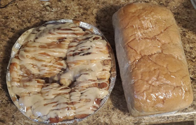 Cinnamon Rolls And Sticky Buns For Early Birds