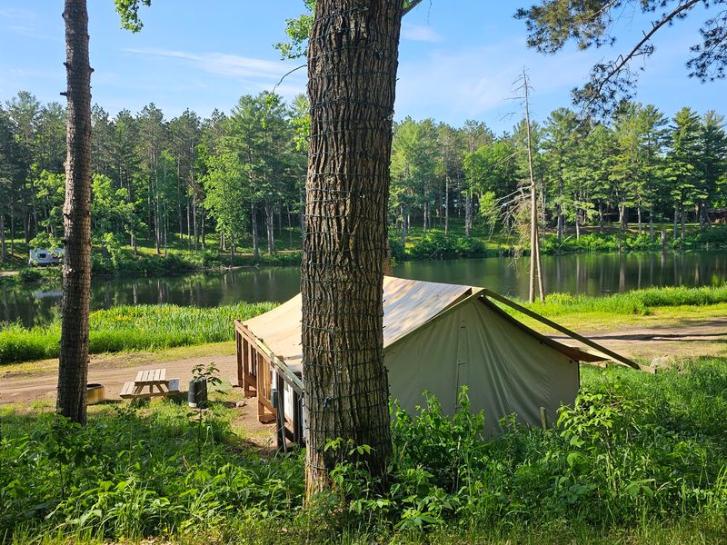 Classic Campsites For Tents And Trailers