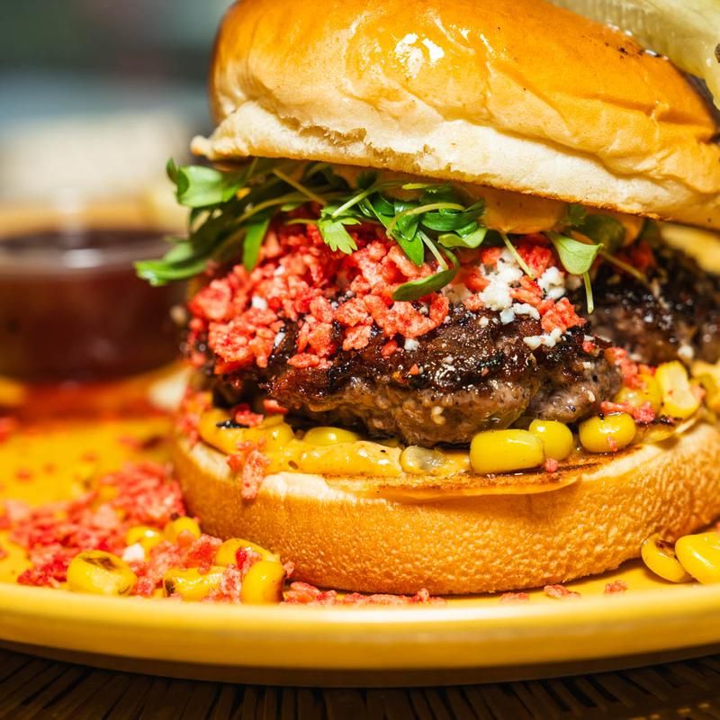 Burgers On Buns That Actually Hold Together