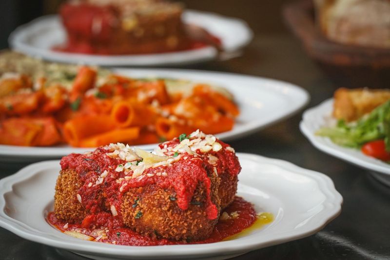Casa Di Canzonetta, Family Recipes On Federal Plaza