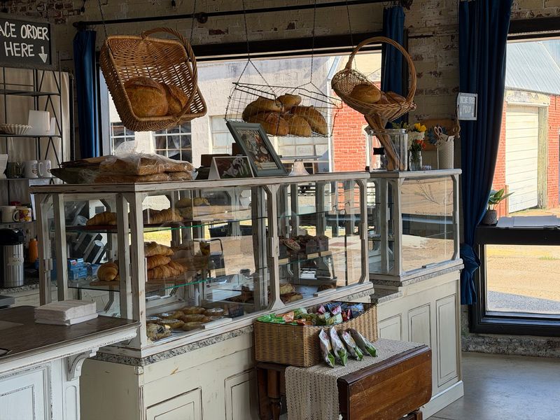 Hummingbird Bakery