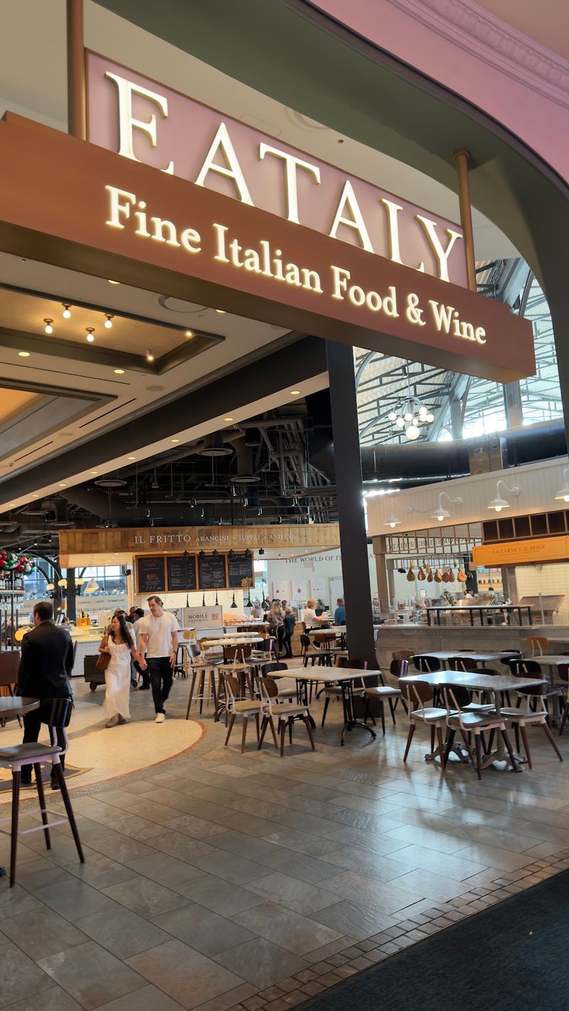 Italian Grocery Shopping Turns Into An Outing At Eataly
