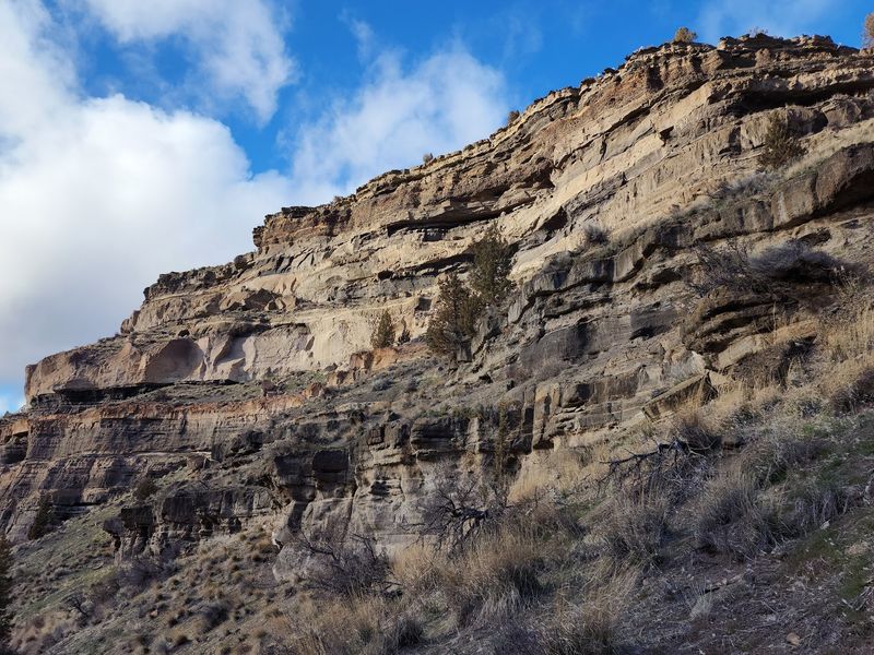 Cliff Jumping And Staying Safe