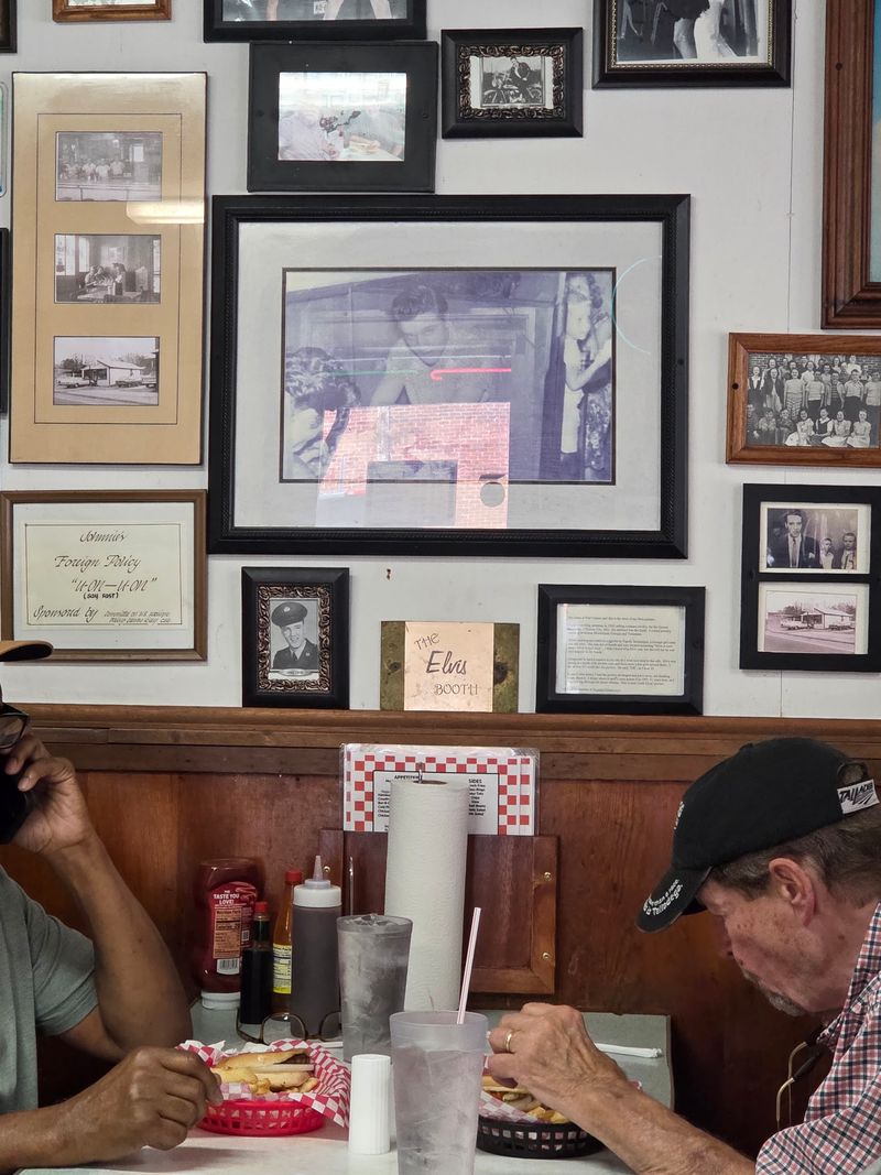 Hometown Warmth For Every Generation
