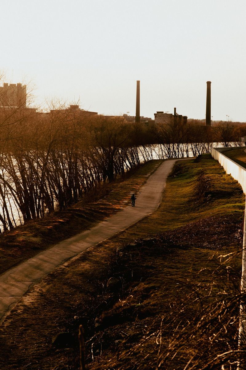 Northern Canal Walkway And The Great River Wall