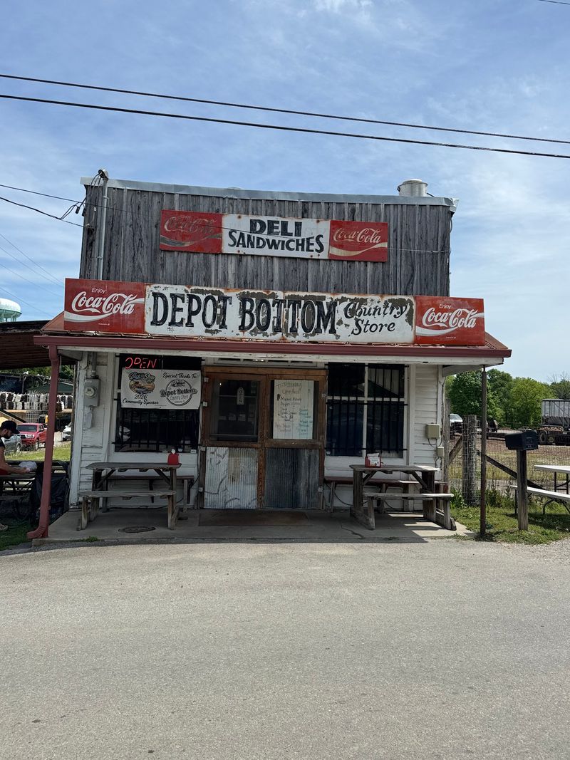 Depot Bottom Old Country Store, McMinnville, TN