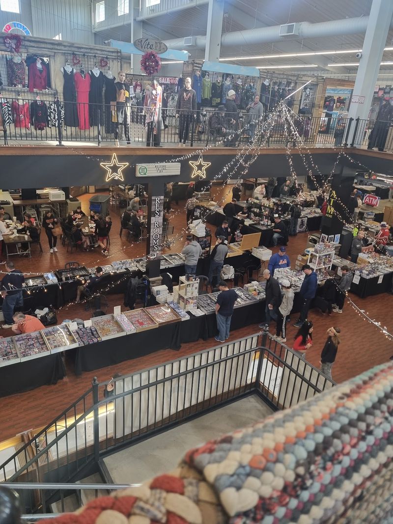 Crowds, Comfort, and Who Will Love It