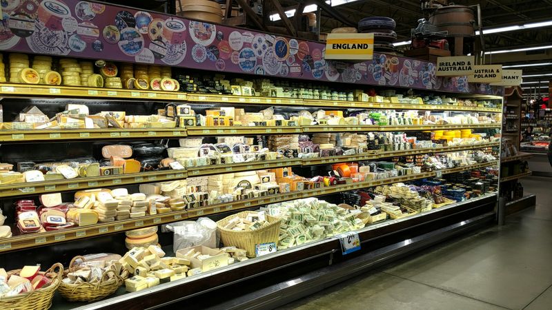 Aisles Labeled By Country And Continent