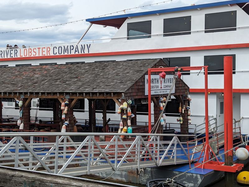 North River Lobster Company - Pier 81, Manhattan