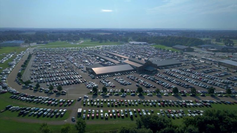A Crossroads Market in Northeast Stark County