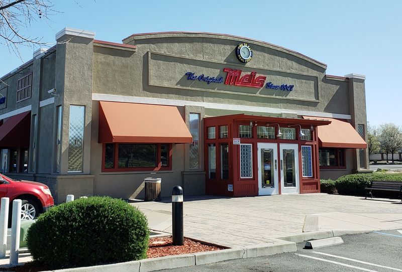 A Diner Chain With Historic Roots