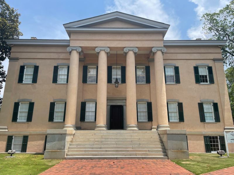 A Governor’s Mansion Fit For A Grand Entrance